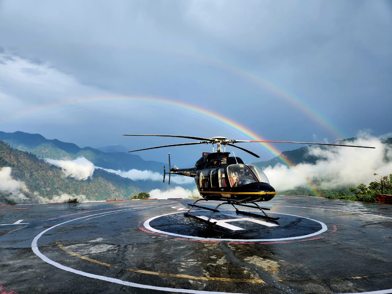 Bell 407 VT-KSA